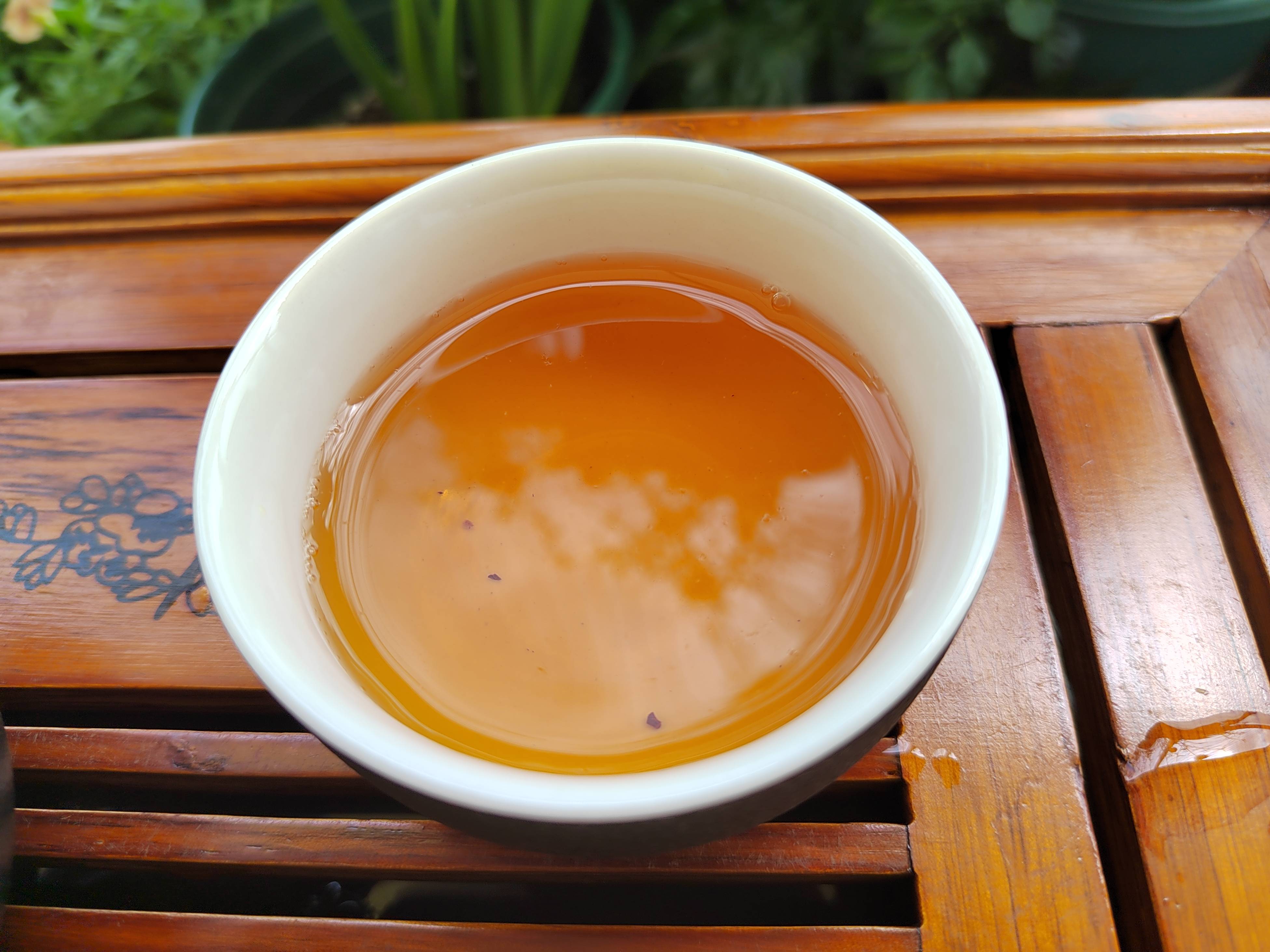 俄版苹果多少钱一斤:陈皮普洱茶多少钱一斤