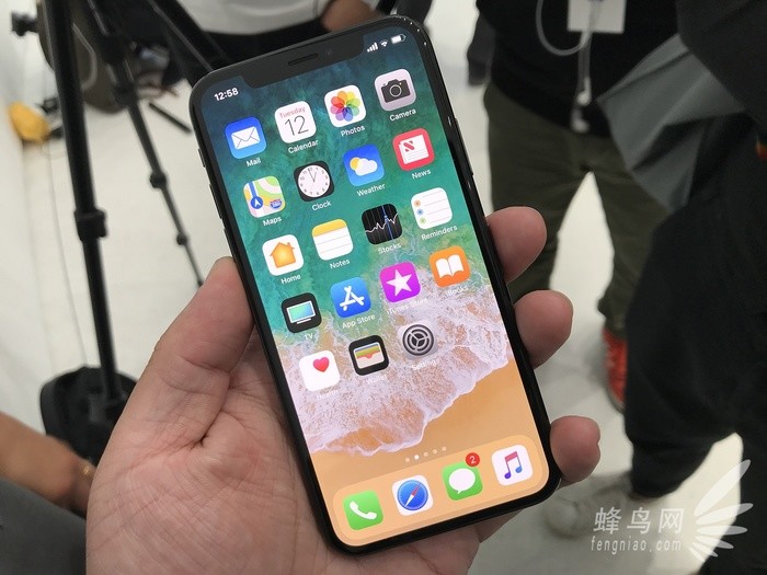 在美国版苹果苹果手机怎么区分国行和美版