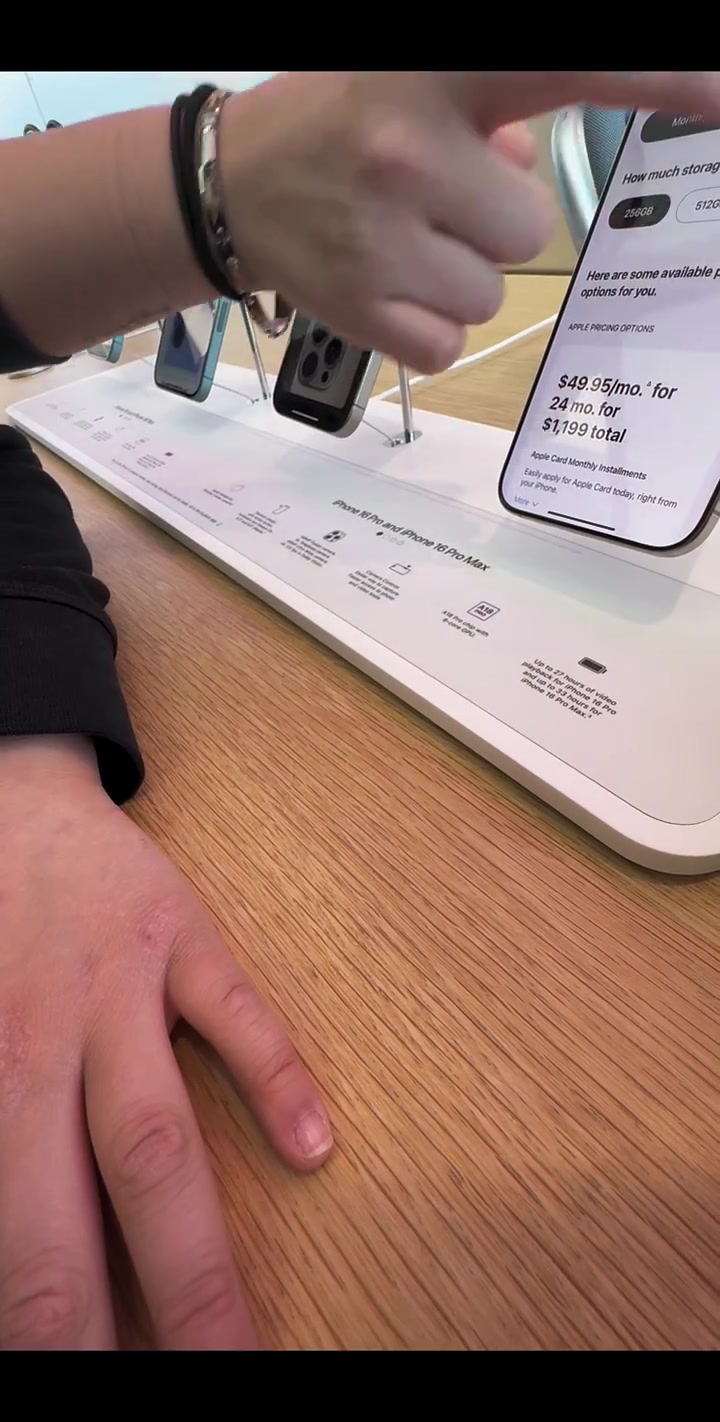 美国版跟中国版苹果手机(iphone中国版和美国版)-第5张图片-有道翻译官网